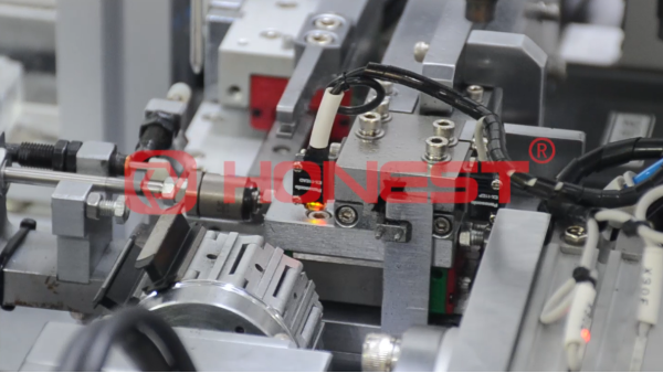 红桃国际电机生产设备为制造企业提供高质量的生产解决方案