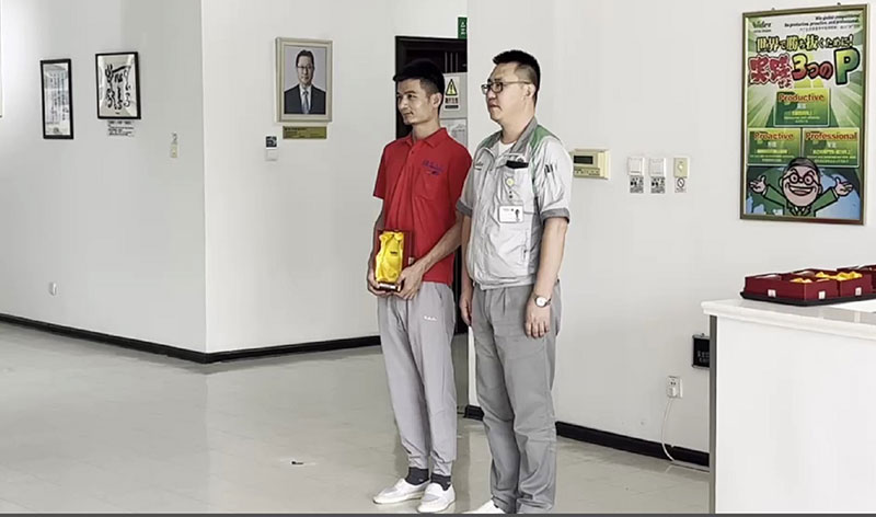 红桃国际荣获客户颁发“技术突破供应商奖”