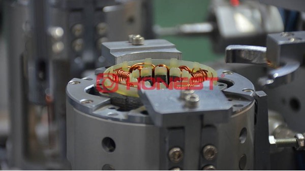 自动化绕线机设备是自动化生产中的“关键推动力”