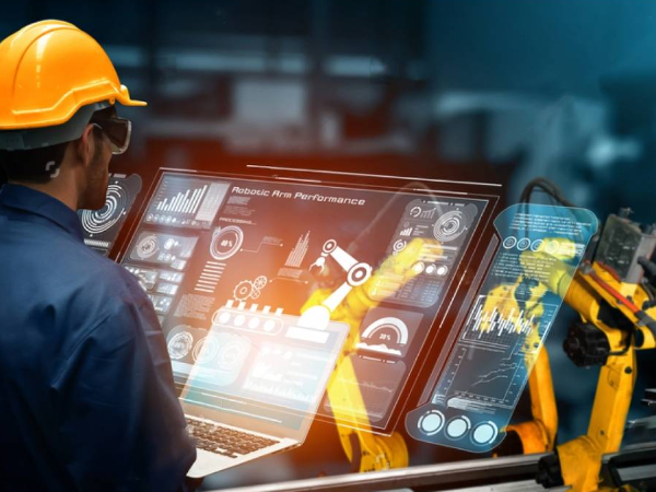 伺服压机的人机交互系统架构及其特点